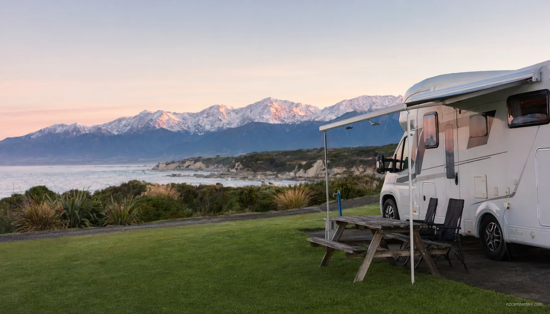 Kaikoura Top10 Holiday Park — motorhome stay guide — NZ holiday park