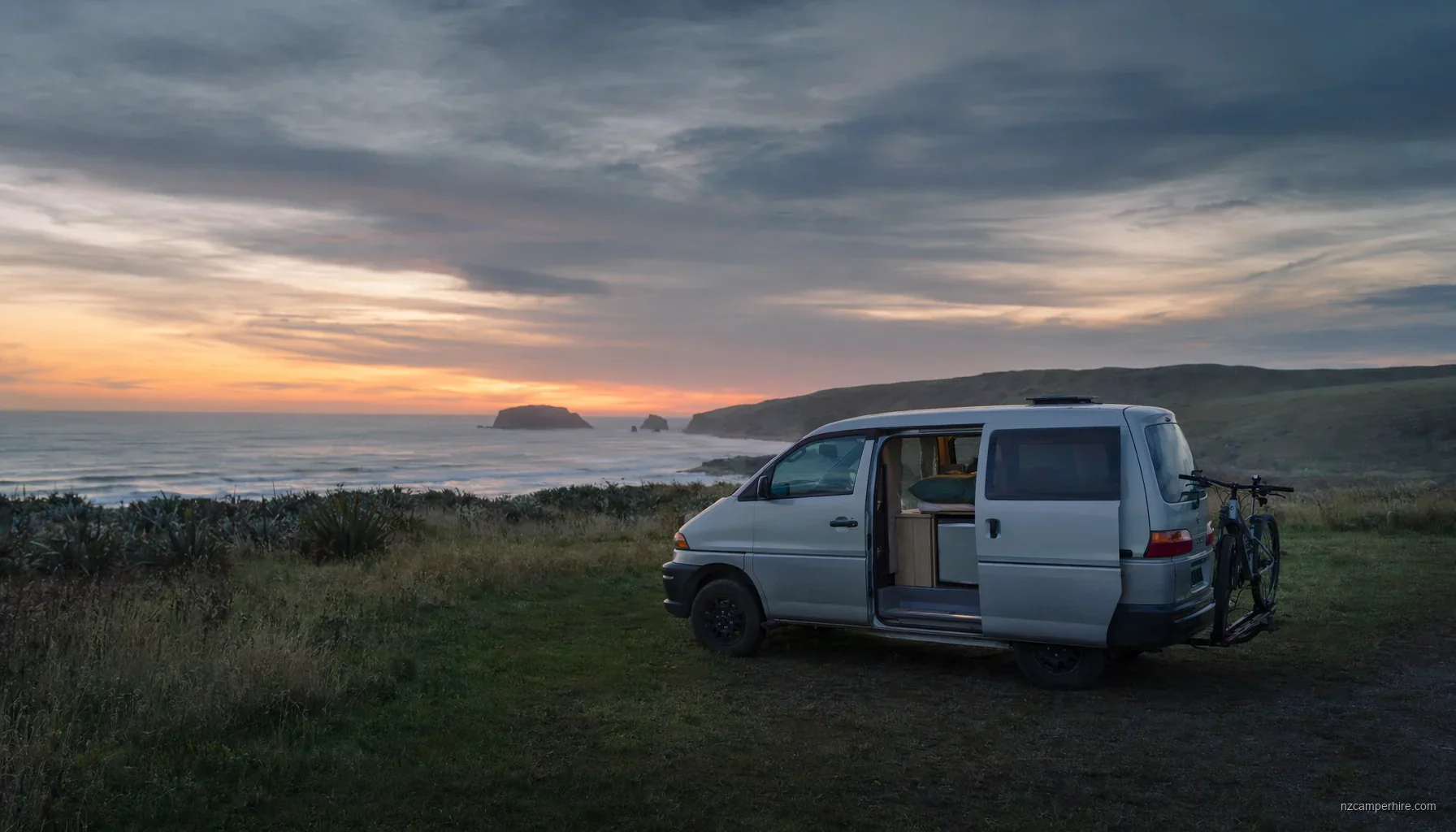 Solo traveller in a 2-berth